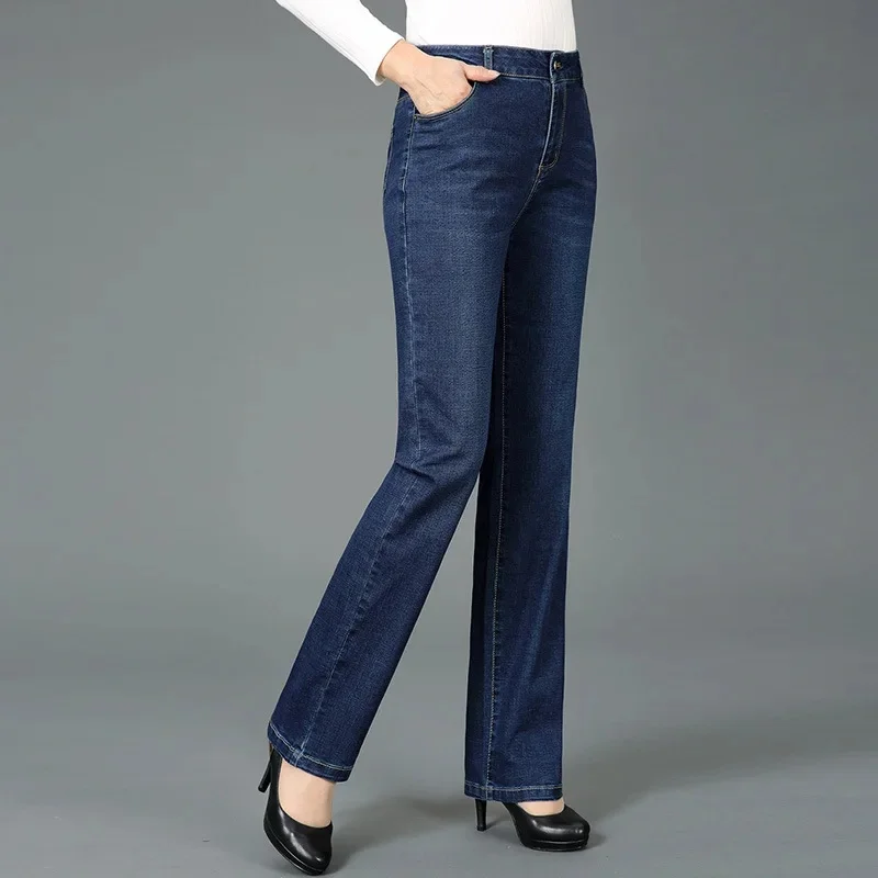 Dark blue cropped single