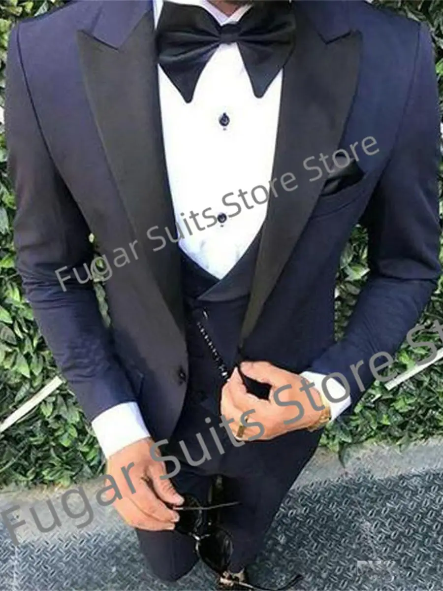 

Fashion Navy Blue Wedding Men Suits Slim Fit Peak Lapel Groom Formal Tuxedo Party3Pieces Sets Business Male Blazer Costume Homme