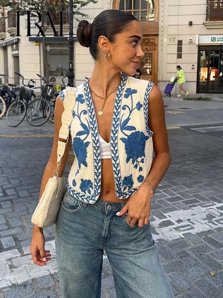TRAF 2024 Women Fashion Floral Embroidery Vest Vintage Sleeveless Waistcoat Ouertwear Female Streetwear Chic Vests Tops 2