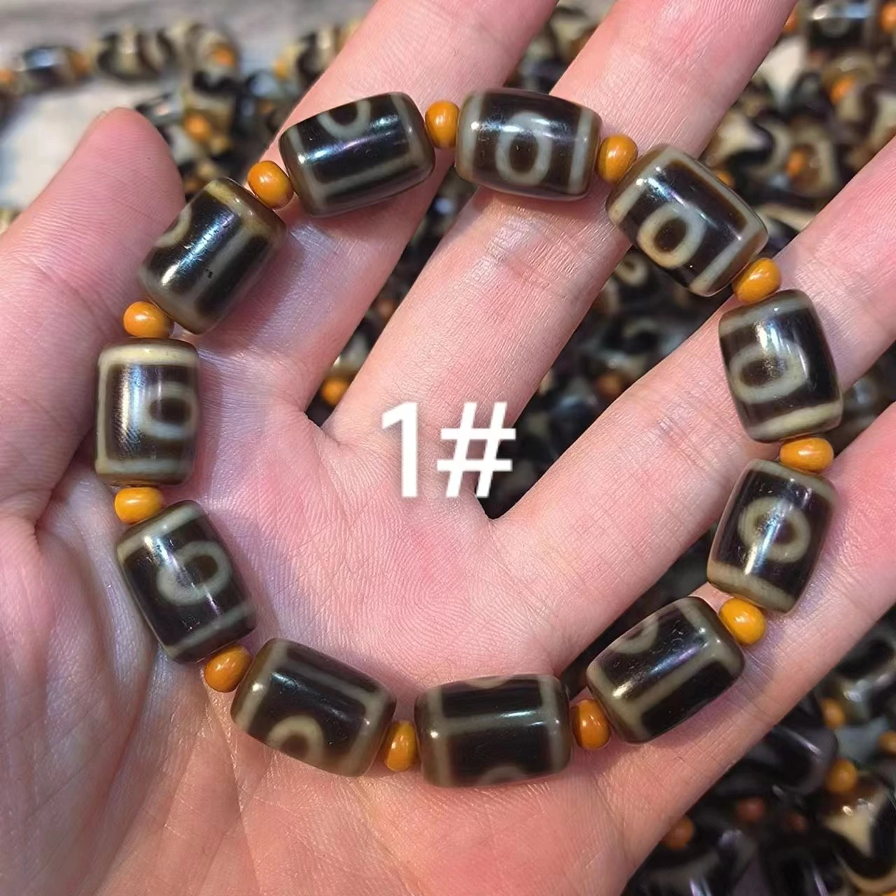 1 Pz/Lotto Naturale Two-Eyed Tiger Tooth Pattern Agate Dzi Bracciale Stile Tibetano Stagionato Linee Denti Gialli Varietà Rare Taki