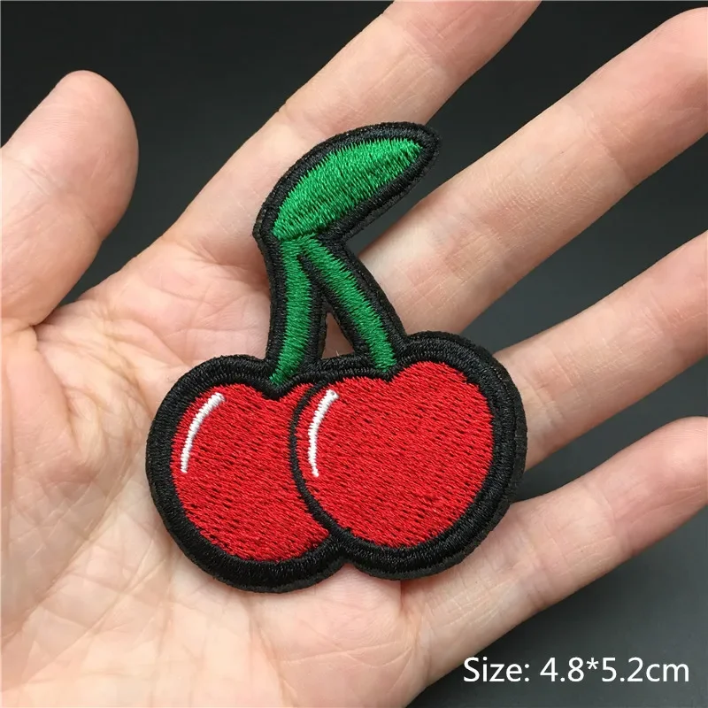 Toppa a forma di cuore felice / Applique termoadesiva