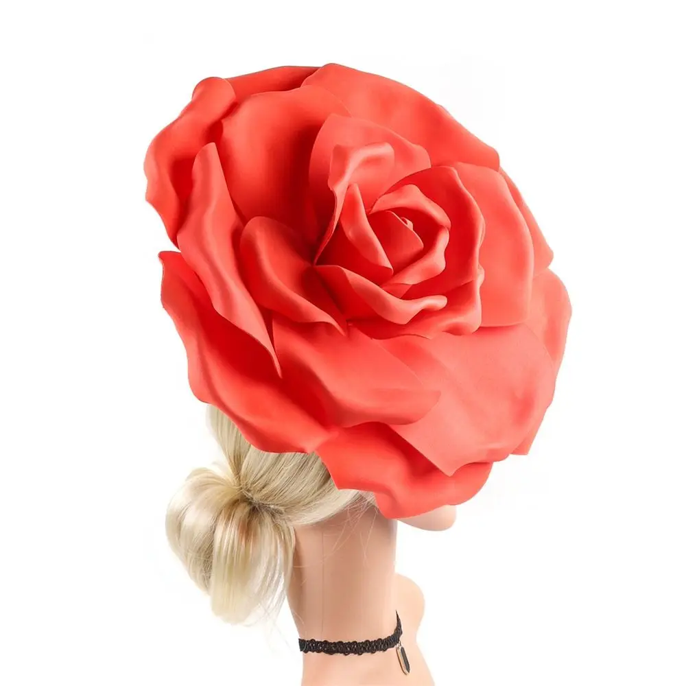 Übertriebene Rosenblumen-Fascinator-Hut, Teeparty, Cocktail, Jockey-Club, Make-up, Abschlussball, Fotoshooting, Blumen-Stirnbänder, Hochzeit, Braut – Detail 6