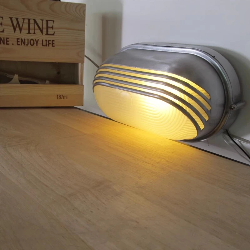 Outdoor Retro LED Wall Lamp Image 7