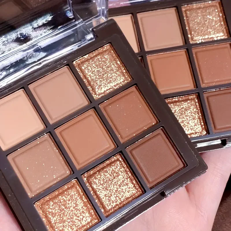 Urbancy 9 Color Chocolate Eyeshadow Palette Image 4