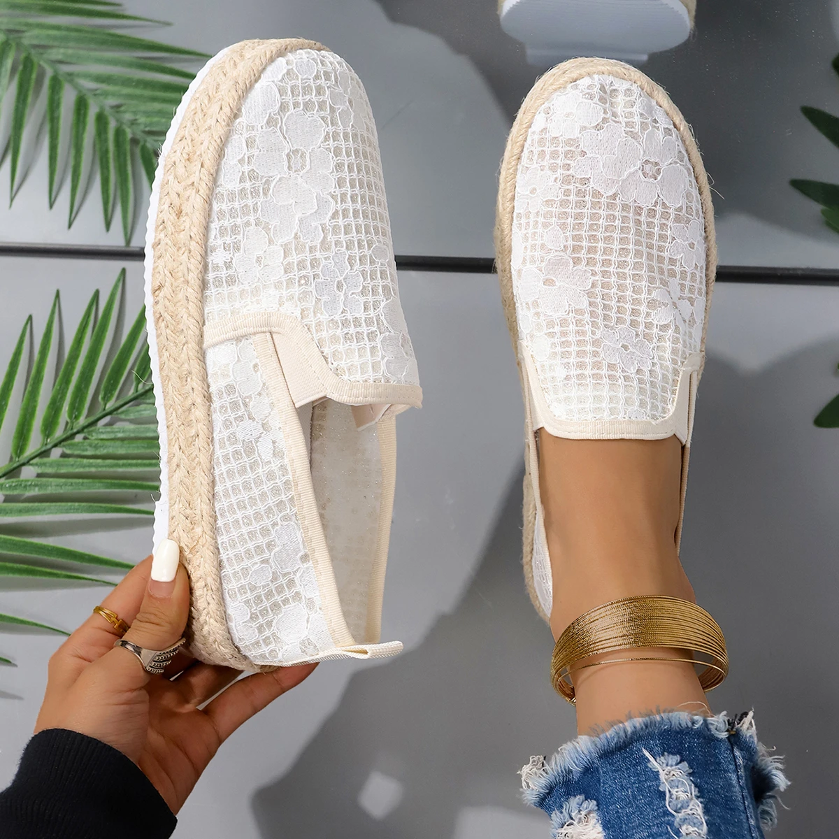 

Женские сетчатые кроссовки с цветочной вышивкой, Повседневная Удобная дизайнерская обувь без шнуровки, Вулканизированная подошва