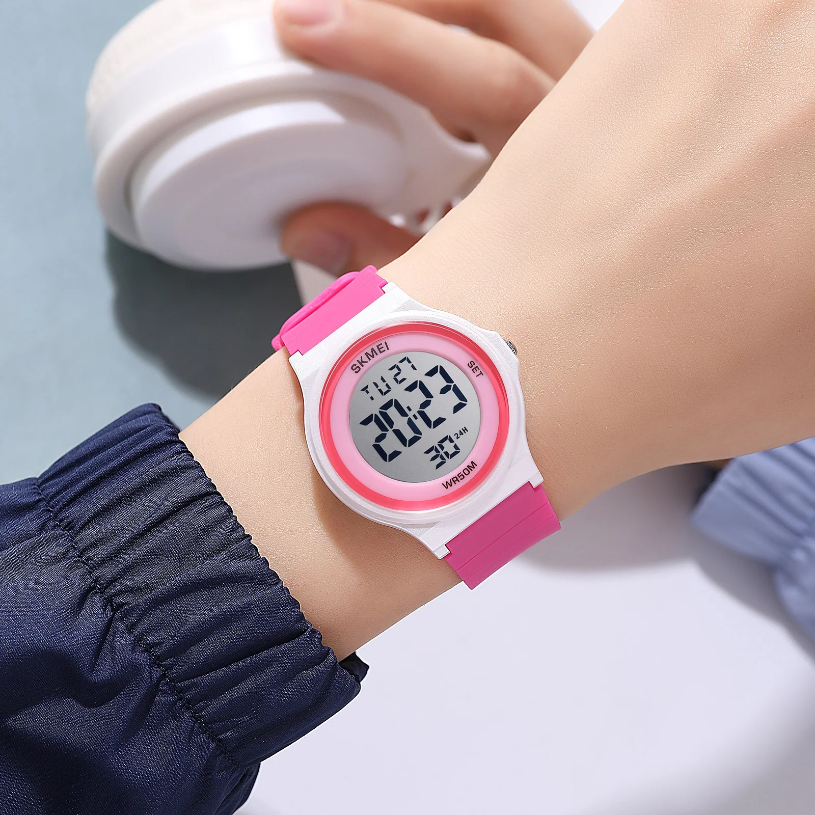 Skmei - ساعة إلكترونية رقمية للأطفال، مضيئة، مقاوم...