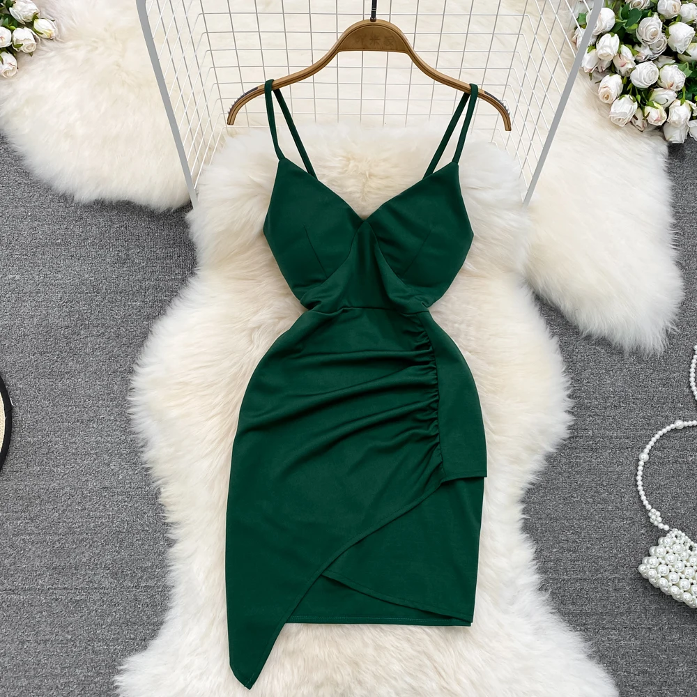 

Женское платье с глубоким V-образным вырезом, асимметричное короткое платье на бретелях, приталенное платье без рукавов, весна-лето