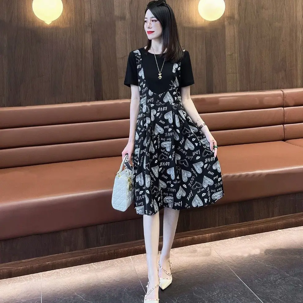 

Splice fake two-piece dress 2023 new summer fashion short sleeved loose belly covering top printed A-line skirt