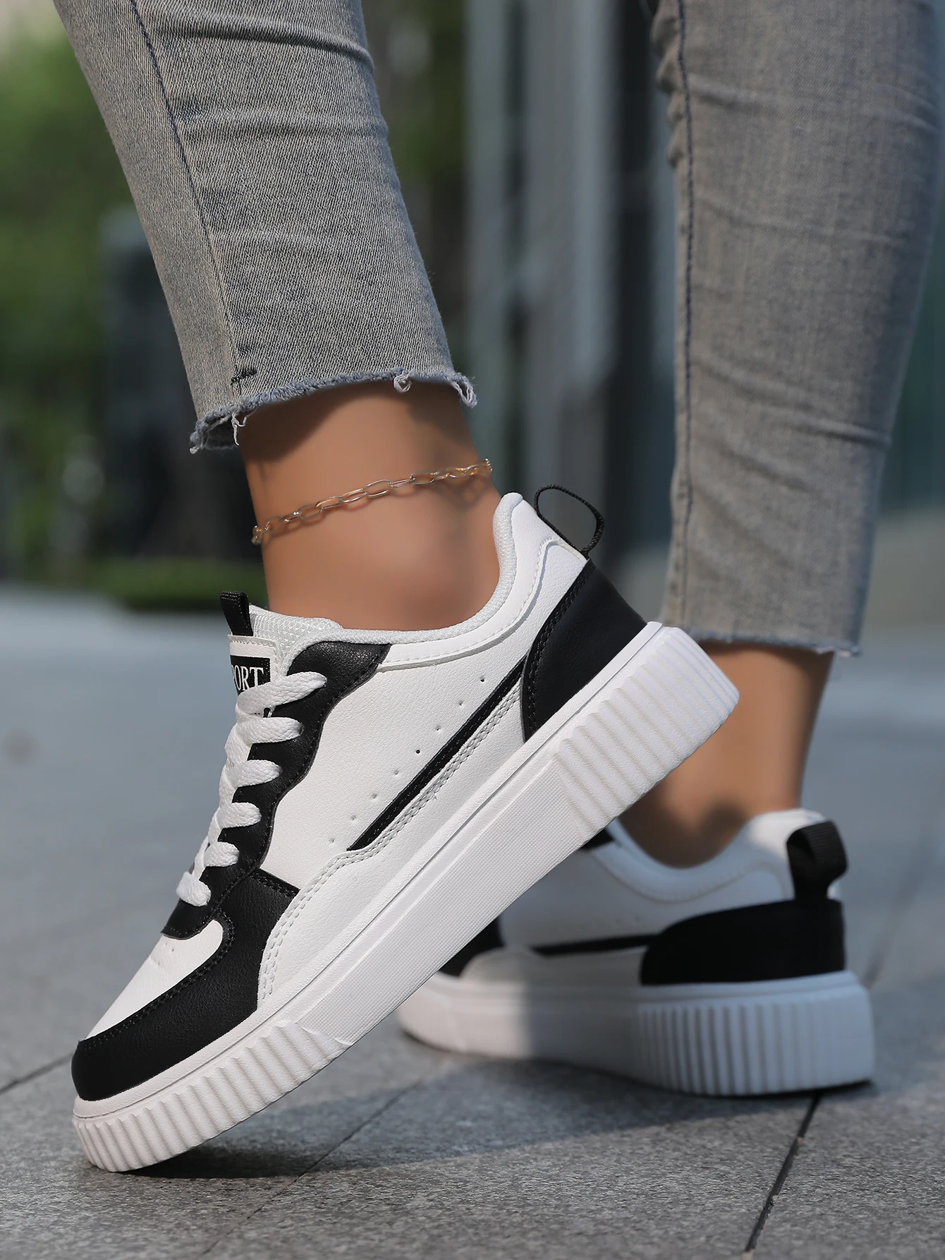 Women's Lightweight White Casual Sneakers - Fashionable Low-Top Lace-Up Shoes, Comfortable Eva Soles, Suitable for All Seasons, Pu Upper Material