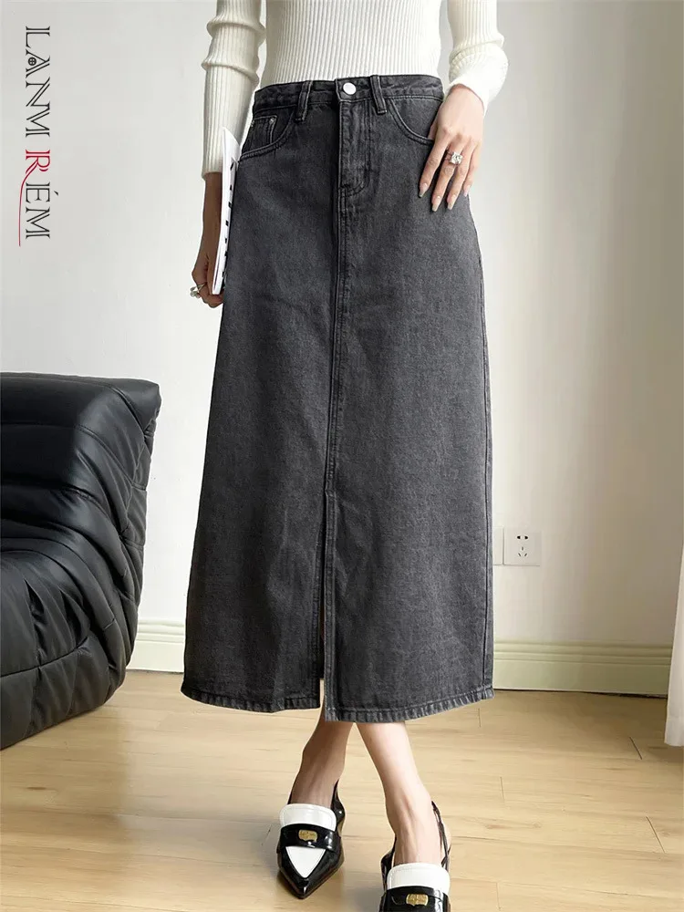 

[LANMREM] High Waist Split Design Denim Skirts For Women High Waist A-line Mid-length Vintage Skirt Female 2024 Spring New 26D56