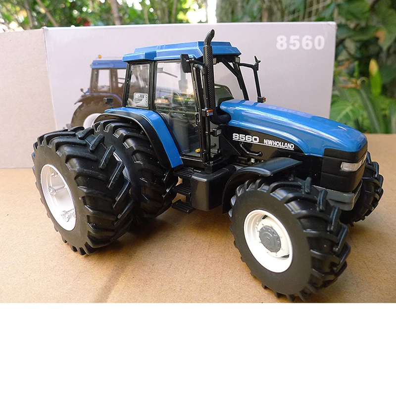 

Diecast 1:32 Scale New Holland 8560 Six-wheel Alloy Tractor Classic Car Model Collectible Toy Gift Souvenir Display Ornaments