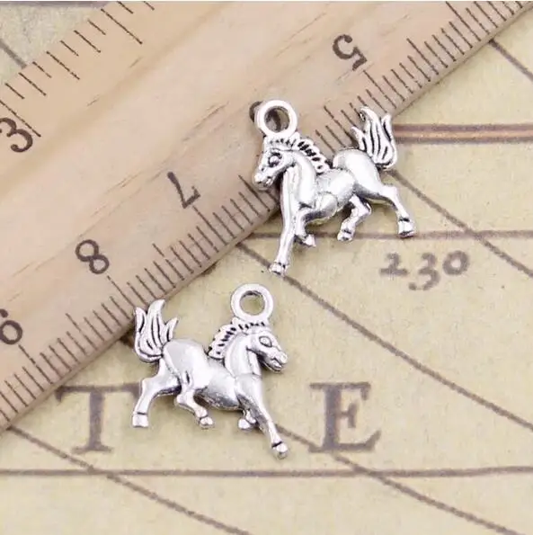 

30pcs 19x15mm Charms Horse Tibetan Silver Pendants Antique Jewelry EF3610