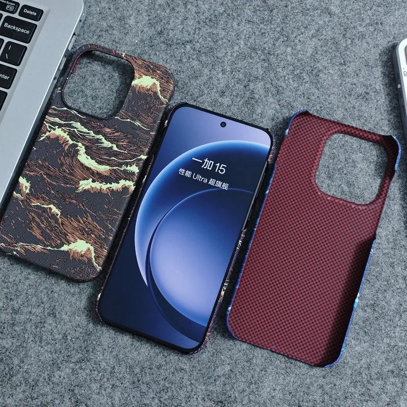 Floral Wave Pattern Lightweight Hard Case