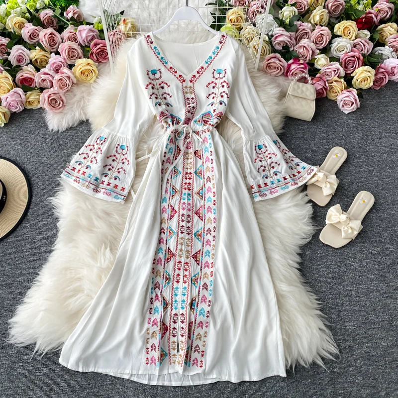 green emerald velvet dress TRUSTLINDA Wedding Dress Boho Floral Embroidered Wedding Gowns Long V Neck  Chiffon Bridal Dresses for Bride Ivory Size 0 at Amazon Women's Clothing  store