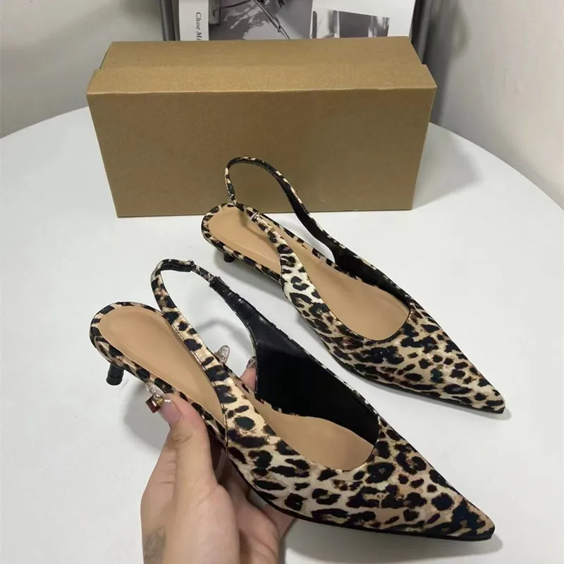TRAF Women's Flat Bottom Slingback Sandals Leopard Pointed End Woman Mules Autumn Fashion Animal Print Low-heel Beach Shoes