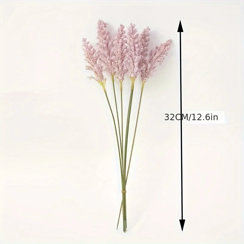 Small pampas grass arrangement for indoor decorative usage scenarios.