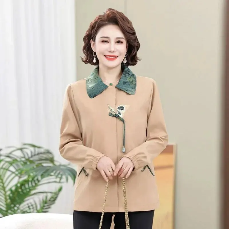 세련된 중년 노년 재킷, 엄마 용수철, 스타일리시 가디건, 어려 보이는 상의, 바람막이 가을