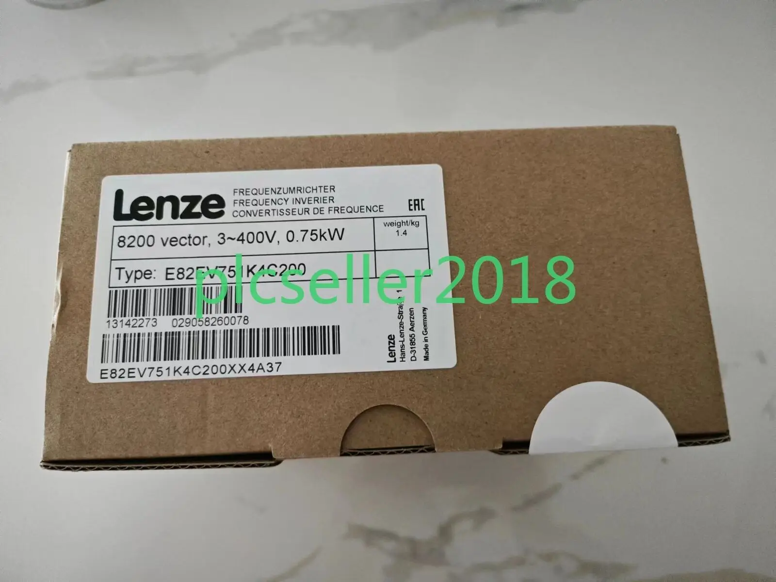 

1 PCS NEW E82EV751-4C200 3Ph New Lenze 0.75KW 0-400V 2.4AMP E82EV751K4C200