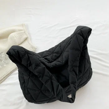 حقيبة يد مبطنة أنيقة للنساء - قماش أكسفورد واسع وأنيق ومتين مع بطانة من البوليستر وإغلاق بسحاب 4