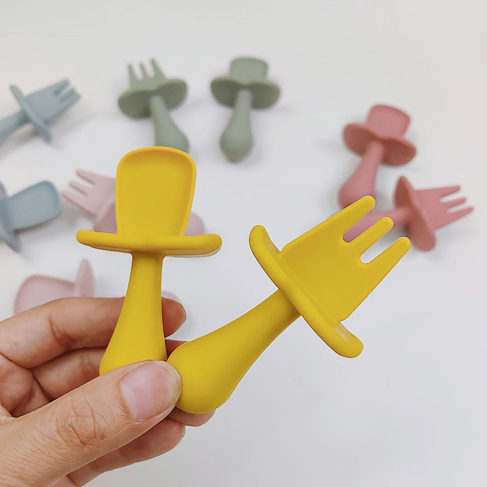 2Pcs/Set BPA Free Silicone Mini Fork Spoon Baby Learning Feeding spoon set Training Utensils For Newborn 2