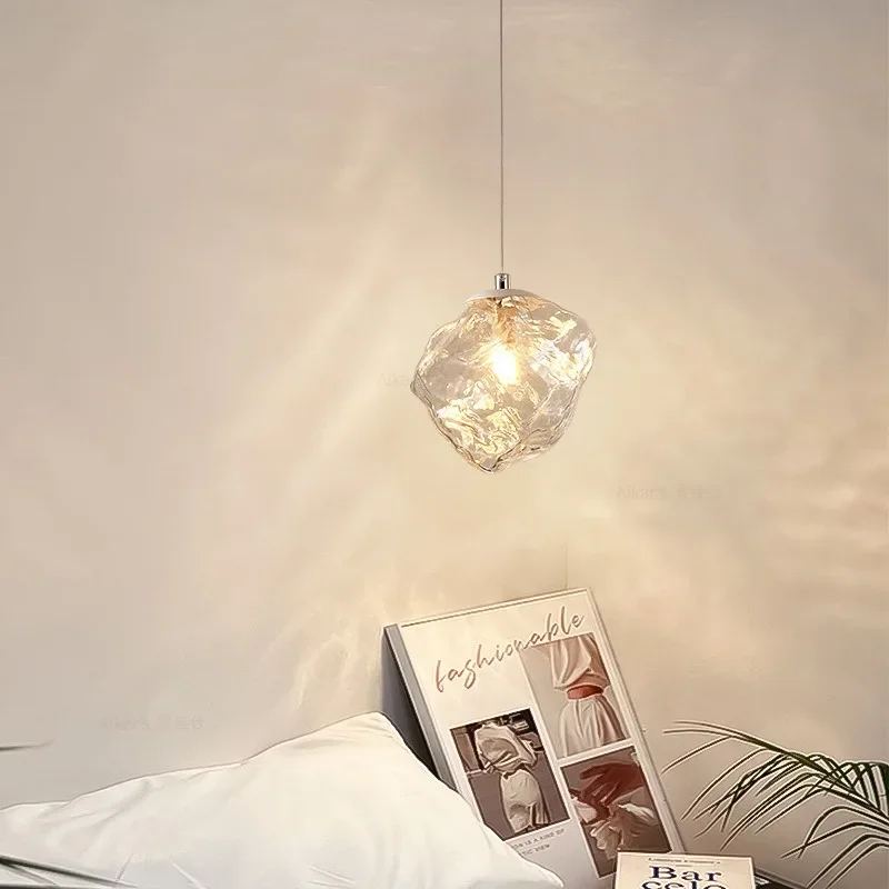 

Exquisite High Transmittance Bedside Lamp Ice Cube Ceiling Lamp 2024 New Creative Glass Long Line Atmosphere Small Chandelier