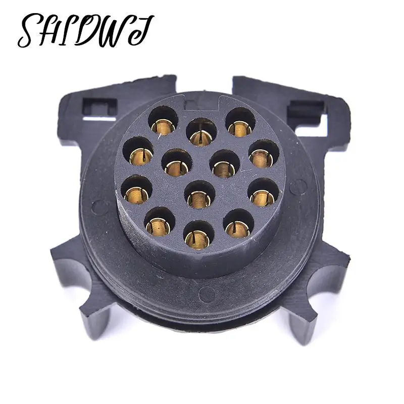 

1Pcs 13 Pin 12V Socket Core Pole Cable EU Vehicle Bota RV Trailer Connector Adapter Auto Accessories