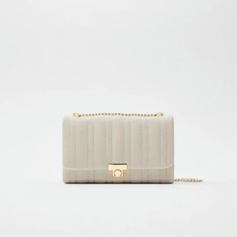

Style Designer Brand Women's Shoulder Bags2023New Fashion Chain Small Square Bag Solid Color Quilted Mini Crossbody Ladies Purse