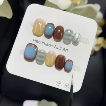 10PCS Blue Blush Short Square Round Handmade Pres on Nails Gentle Colorful Gradient Cute French Fake Nails Fashionable Nail Tips