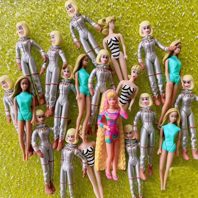 

Классическая мини-игрушка, самый маленький в мире миниатюрный брелок-подвеска из сплава, деталь автомобиля, работает раньше, коллекционная игрушка