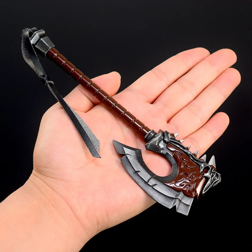 New 19cm World of Warcraft Weapon Gorehowl Axe Garrosh Hellscream Game Peripheral Metal Sword Model Samurai weapon Crafts Toys 2