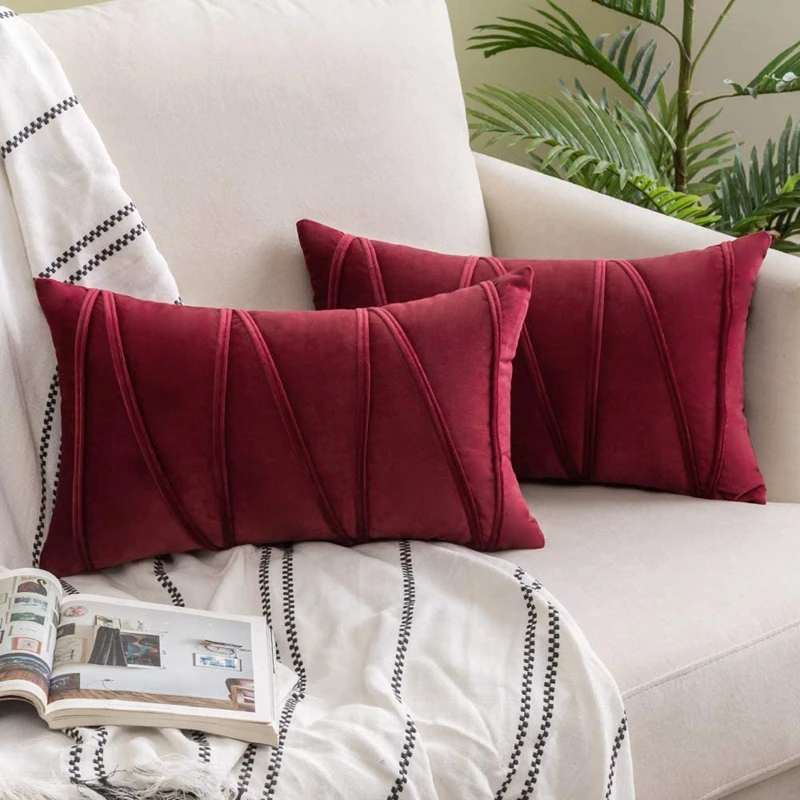 Set of1/2 Striped Velvet Throw Pillow Covers Modern Decorative Couch Soft Cozy Red Throw Pillowcases for Christmas Home Decor 4