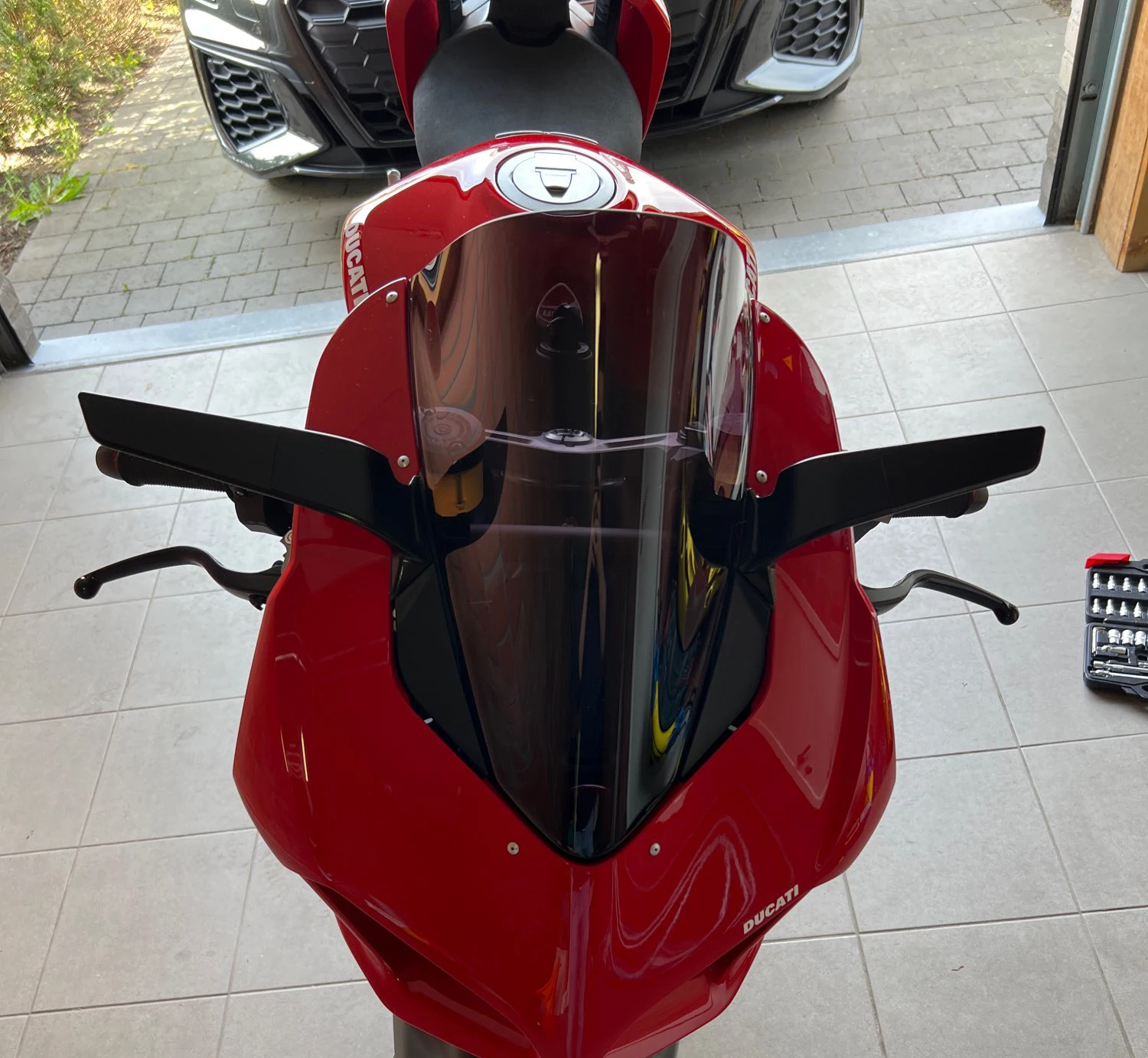 本物保証】 DUCATI panigale V2 ミラー ガラスコーティング済み 左右 本物保証】 DUCATI panigale V2 ミラー ガラスコーティング済み 左右