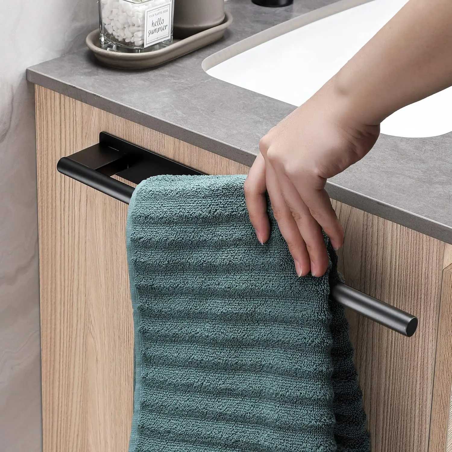 Portasciugamani da bagno senza foratura, barra portasciugamani biadesiva in acciaio inox nero da 39 cm, portasciugamani per bagno e cucina_voghion.com