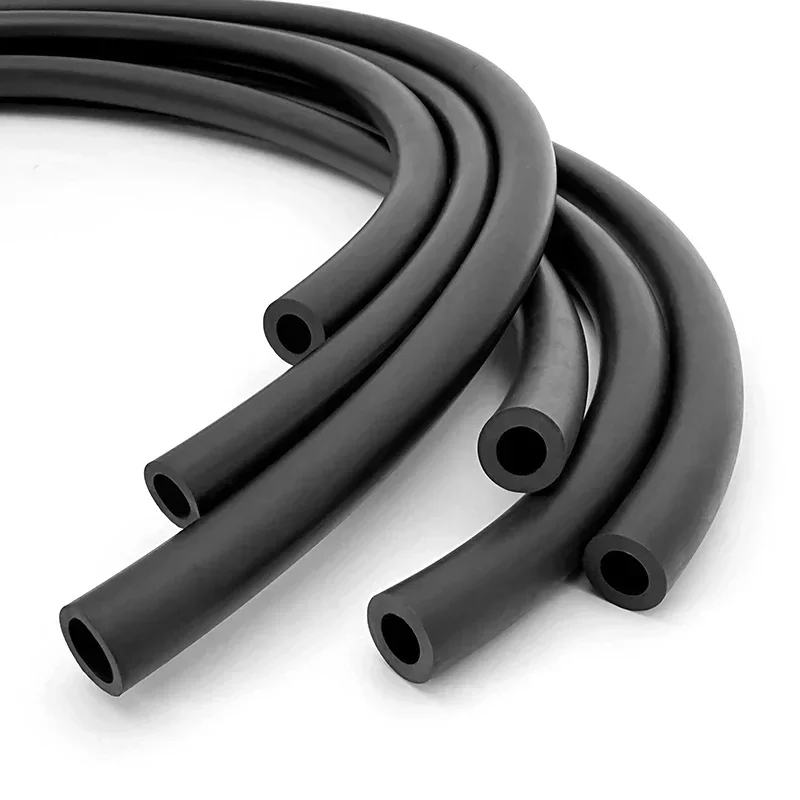 Black NBR Oil-Resistant Fuel Rubber Hose for Automotive and Diesel Applications