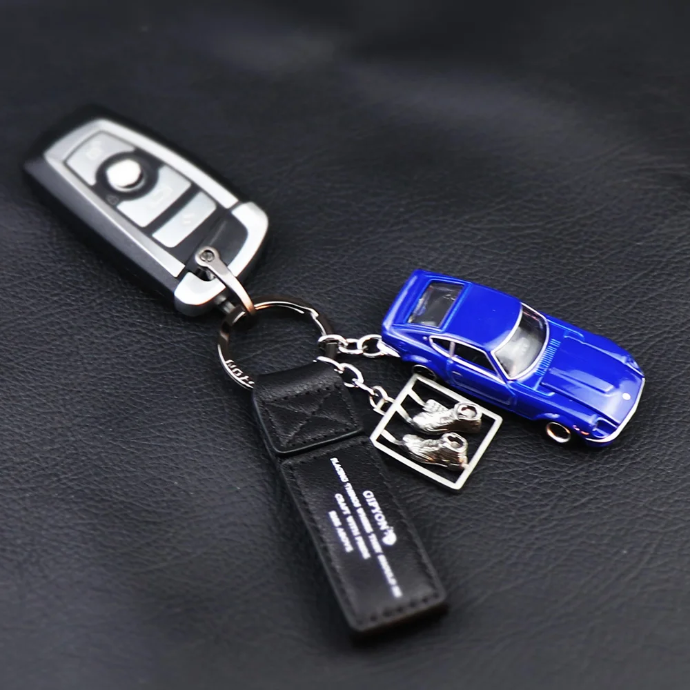 Racecar Tire Keychain - Car Guys Gift - JDM Style