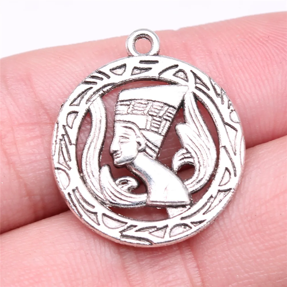 10pcs 신비한 고대 이집트 피라미드 호루스의 눈 죽음의 신 Anubis Bastet 매력 키 체인 만들기 팔찌 만들기