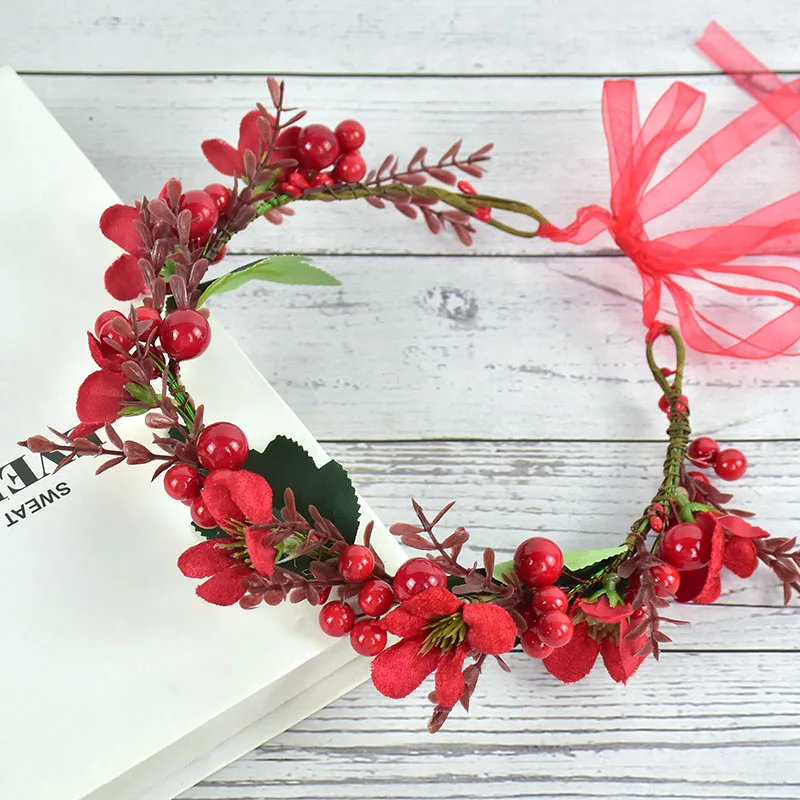 Corona de flores de bayas rojas, diadema de corona, Tiara, guirnalda Floral  de bayas artificiales, accesorios para el cabello de novia de boda de  Navidad - AliExpress