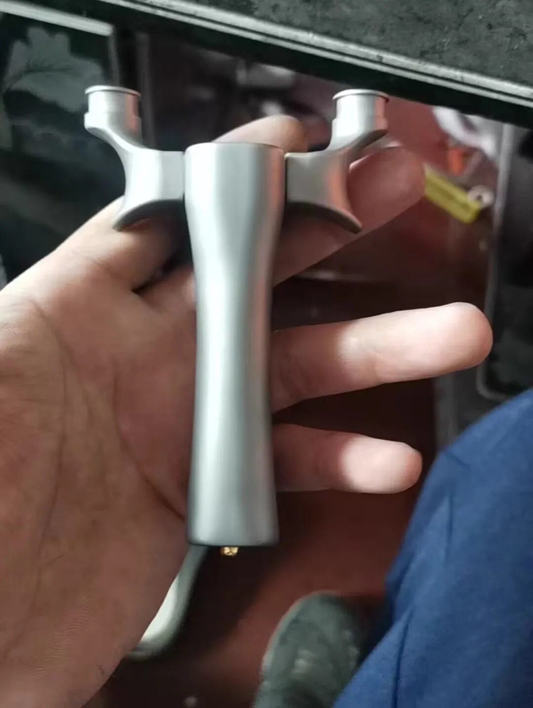 

Новинка, высокоточная Рогатка TC21 из титанового сплава, Рогатка с плоской кожей, высокоточная катапульта, искусственная Рогатка