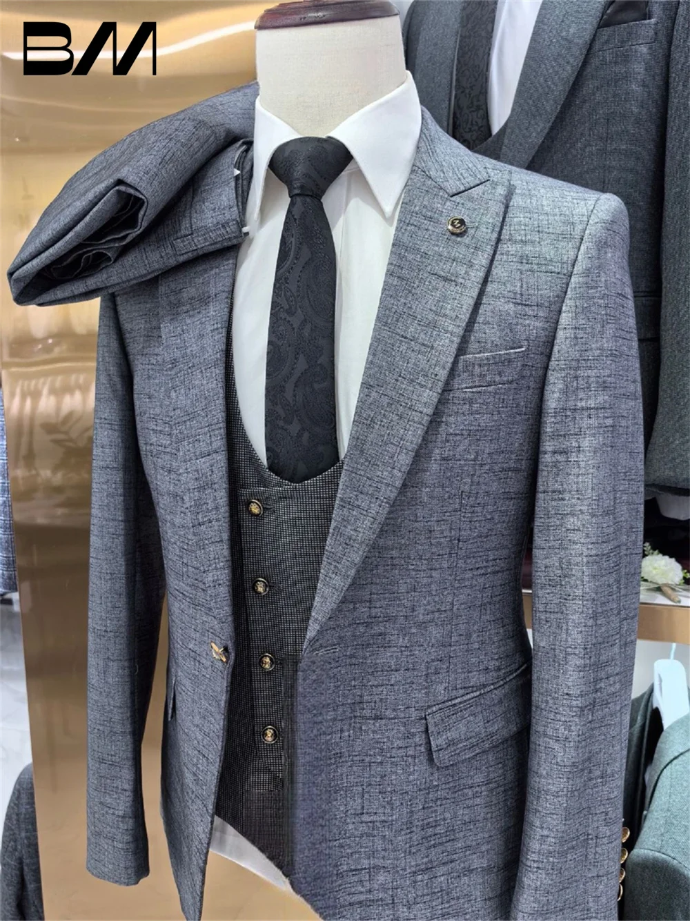 Classic Men's Suit set For Wedding Suit Formal Grey Office Suit Classic Solid Suit Handsome Host Party Suit Blazers Pant Vest
