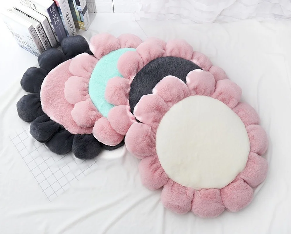 

Soft Rabbit Velvet Flower Shape Pet Pad Thickened Pet Bed Mat for Puppy Dog Cat Sofa Cushion Home Cushion Keep Warm