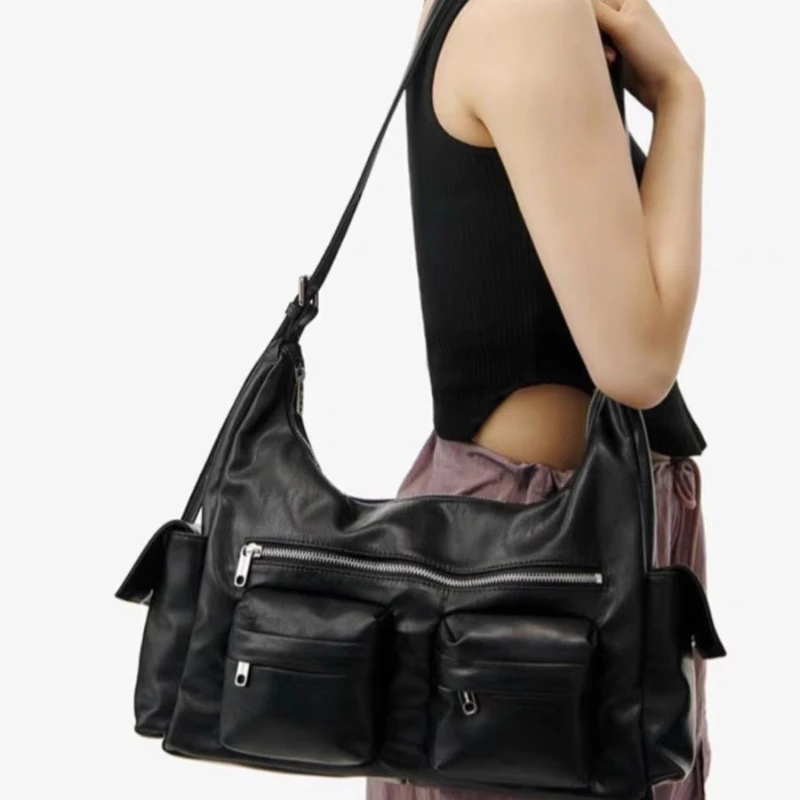 Vintage MOSCHINO JEANS ショルダーバッグ y2k パンク Amazon.com: Punk Belt Black Leather Y2K Shoulder Purse for