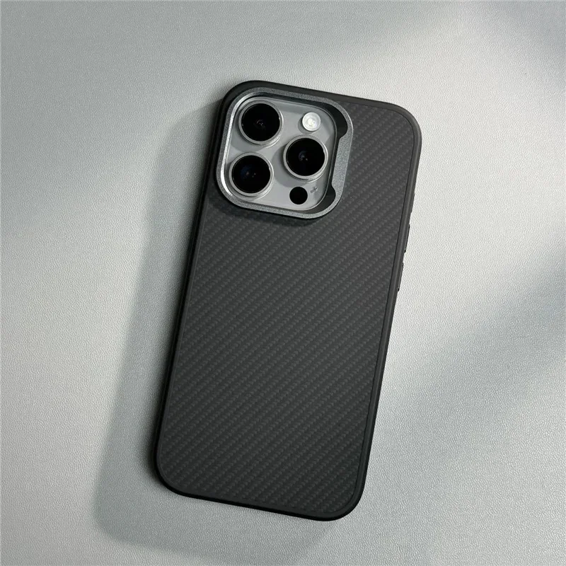 Luxury Carbon Fiber Texture Simple Phone Case For IPhone 12 13 14 15 16 Pro Max Soft Rubber Frame Cover For IPhone 16 15 ProMax 4