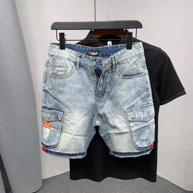 thumbnail image 1 of Pantalones vaqueros cortos para hombre con gráfico de texto, nuevos pantalones cortos de mezclilla originales para hombre, diseñador Xxxl, tendencia delgada, botones de moda Y2k 2024 Xl, 1 of 4
