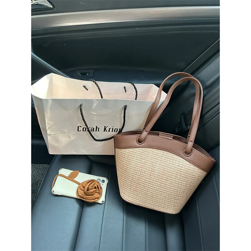Women Straw Woven Tote Bag Fashion Woven Handbag Large Capacity Handmade Straw Bag Patchwork Vintage for Shopping Commuting