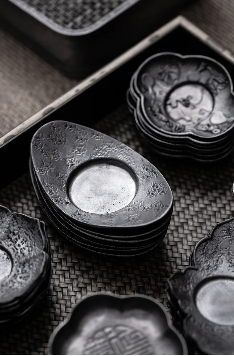 Description Picture 5 of itemRetro Tin Cup Mat Tea Tray Tea Mat Handmade Hammer Pattern Tin Metal Japanese Cup Mat Kung Fu Tea Accessories