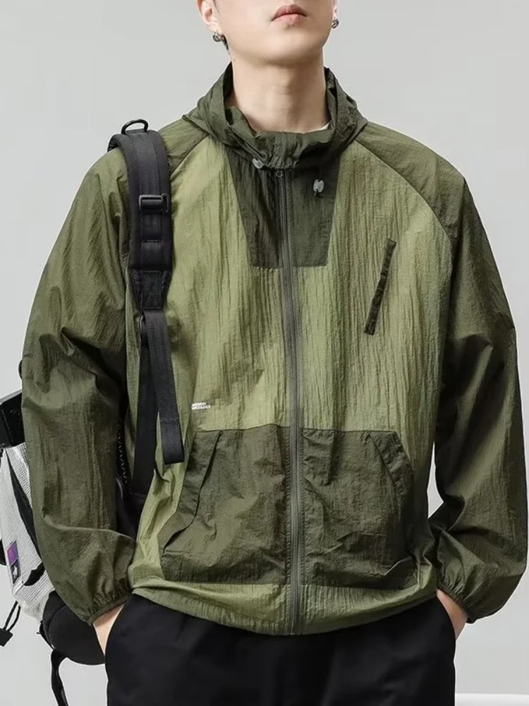 New Japanese Sunscreen Clothing New Fashion Color Blocking Sunscreen Clothing Men Summer Outdoor Hooded Breathable Coat Jackets