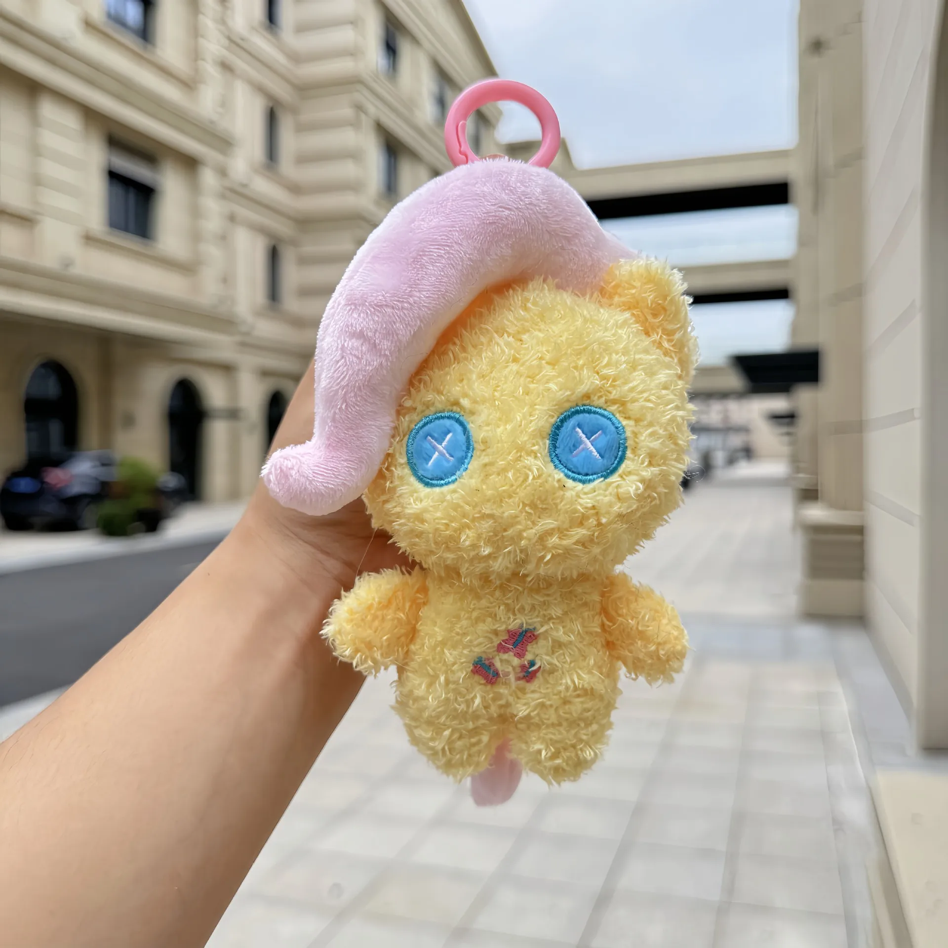 Compact Ponyぬいぐるみチャーム 商品詳細ページ