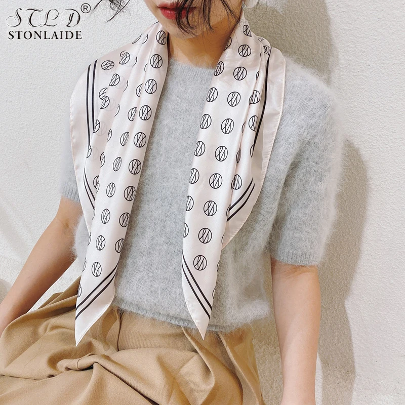 

Женские шарфы из искусственного шелка, 70 см, роскошный квадратный шарф с модным принтом сбоку