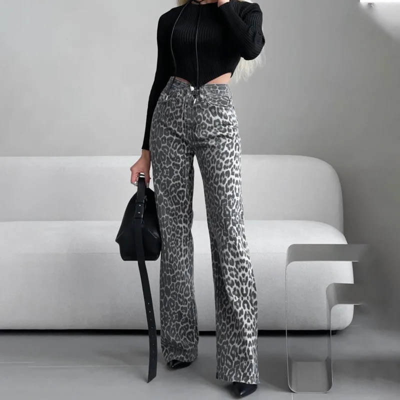 

American Leopard Print High Waist Flared Jeans Women 2024 Spring New Retro Street Fashion Washed Straight Pants Y2K Streetwears