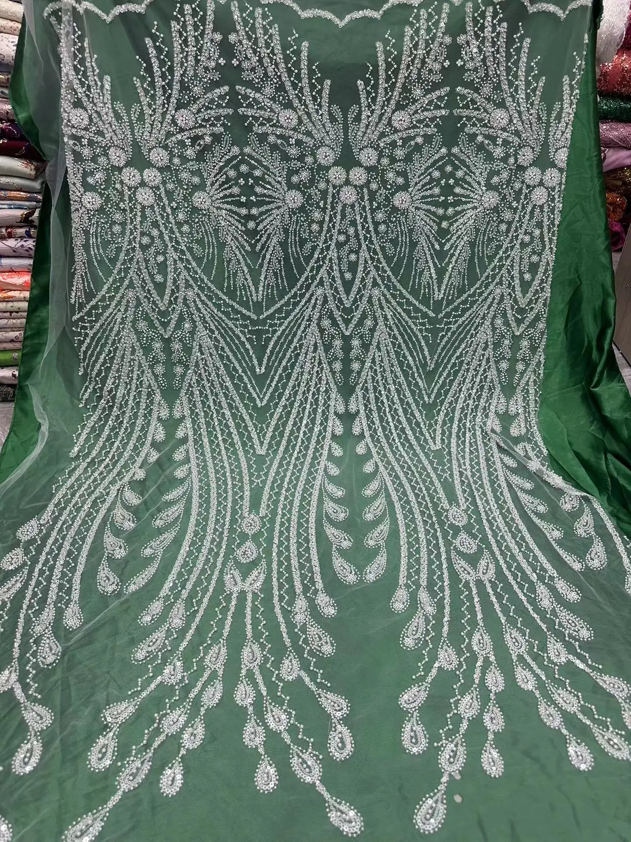 2026 Neuester, hochwertiger, weicher, reinweißer, eleganter Tüllspitzenstoff mit vielen Steinen für Braut- und Hochzeitskleider NN6588_S – Detail 13